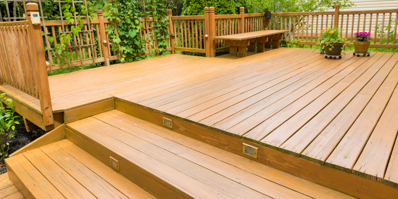 Deck Cleaning in Coral Springs, Florida